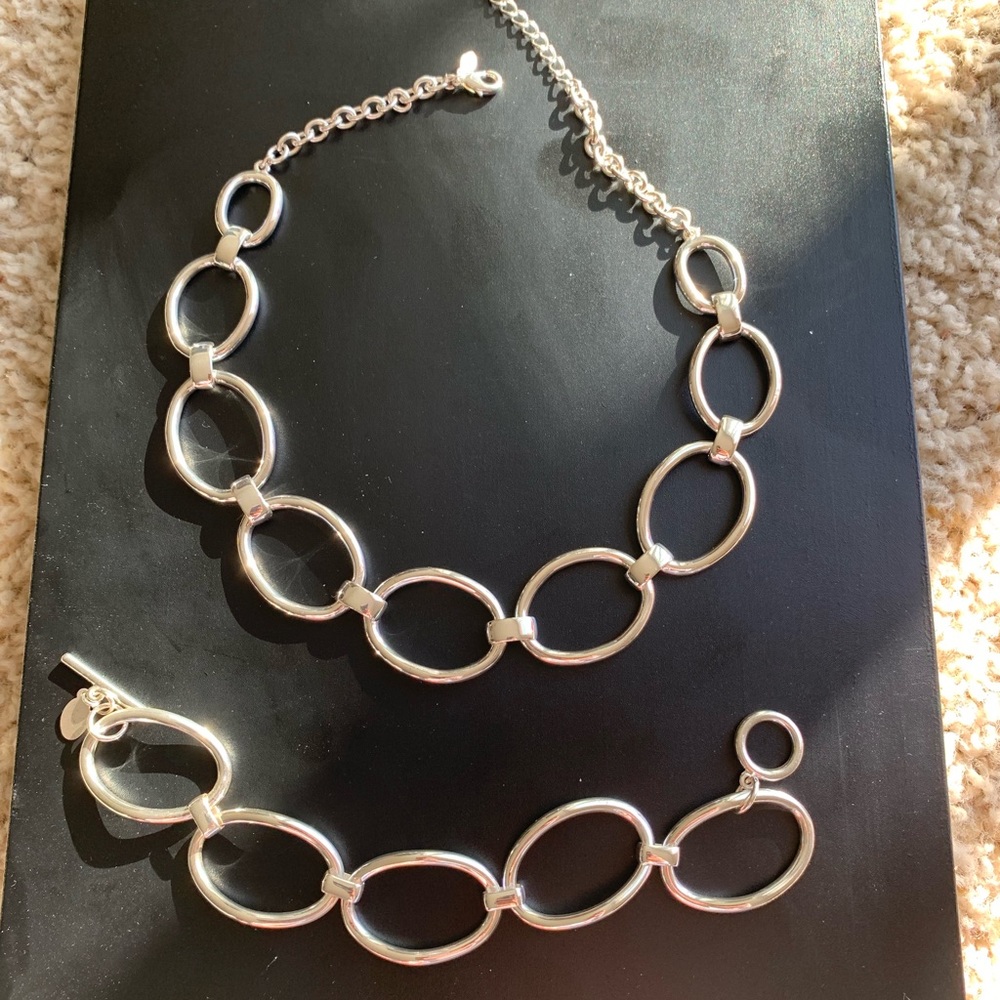 Necklace/bracelet set